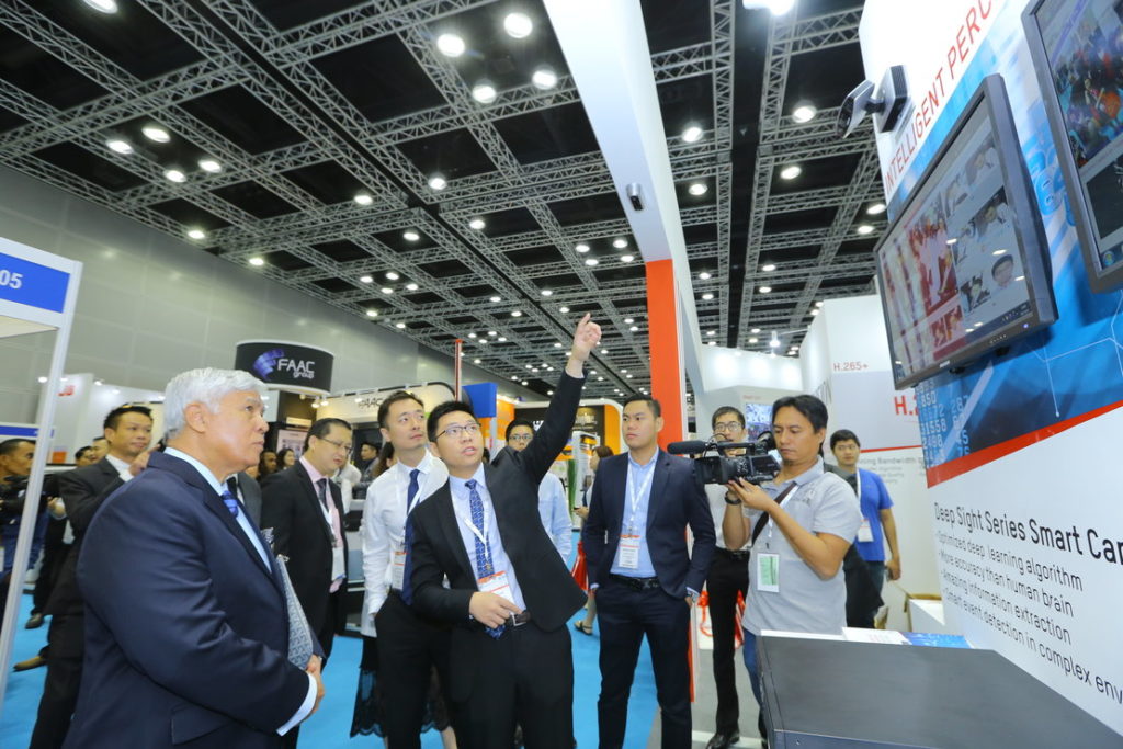 vgl на выставке IFSEC Southeast Asia 2018 фото 2